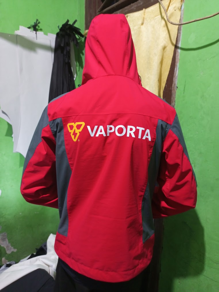 Vaporta jacket merah
